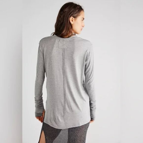 NWOT Free People We The Free Fresh and Clean Long Sleeve Top Heather Gray Size S - Picture 3 of 10